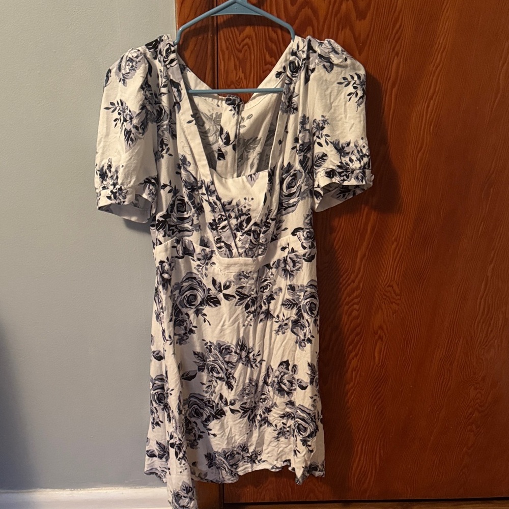 Floral Print Dress in Black and White